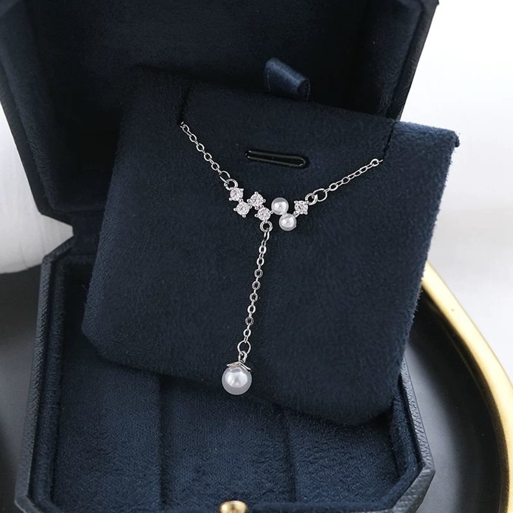 Stylish Faux Pearl Tassel Necklace
